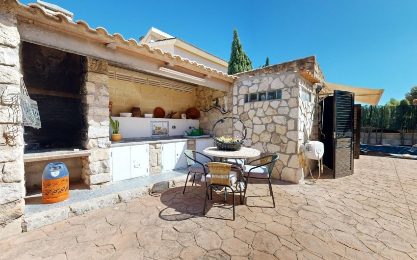 Resale - Villa -
San Juan - San Juan de Alicante