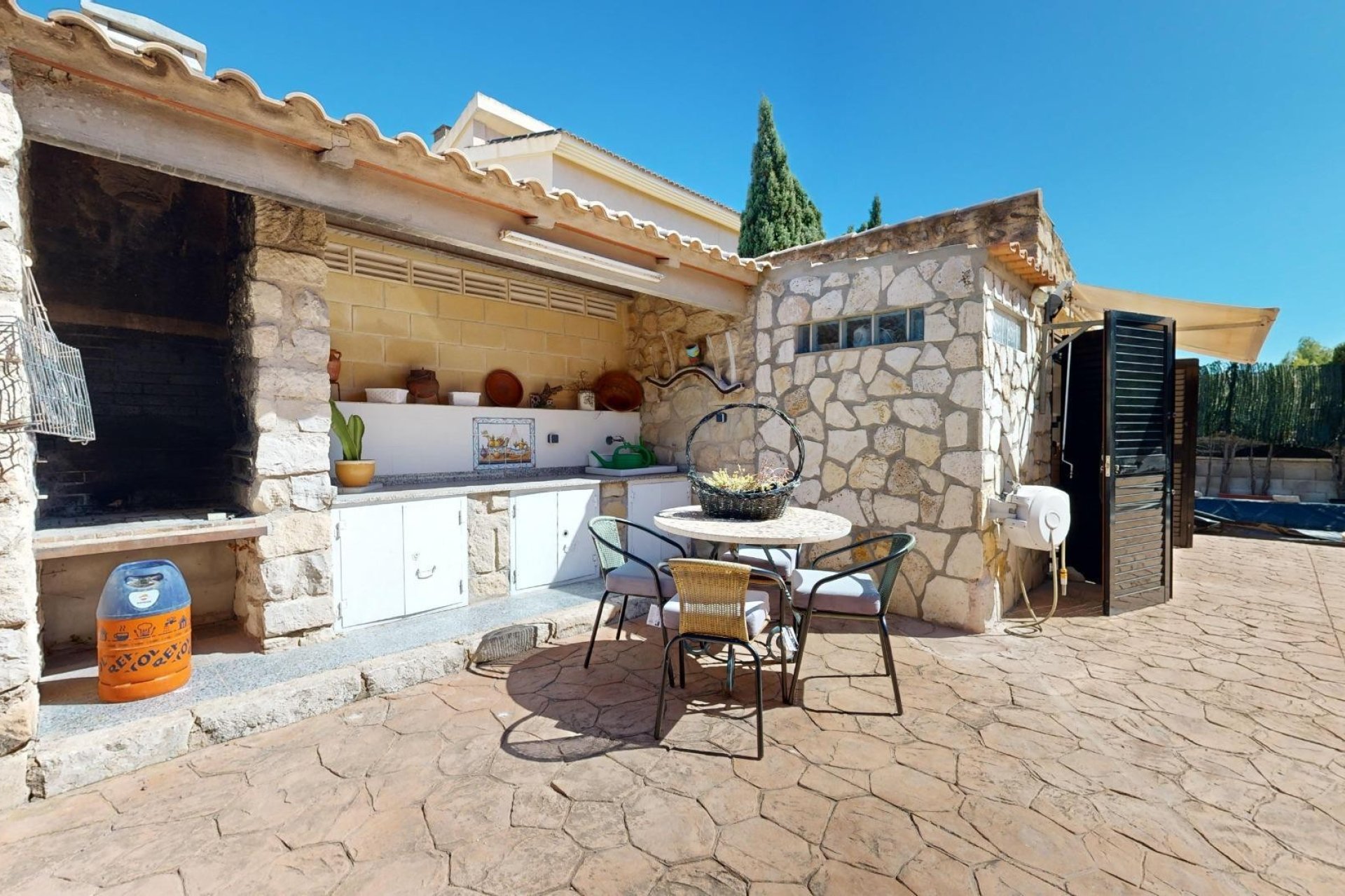 Resale - Villa -
San Juan - San Juan de Alicante