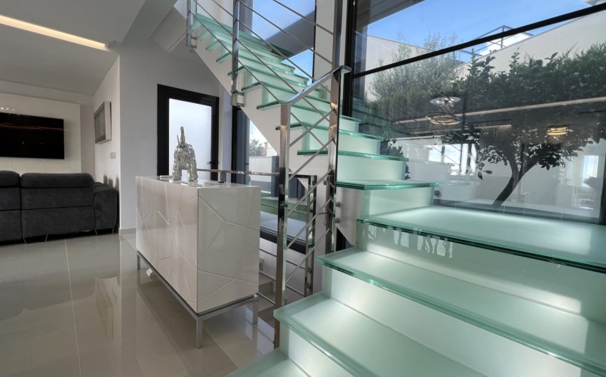 Resale - Villa -
San Miguel de Salinas - Costa Blanca Sur