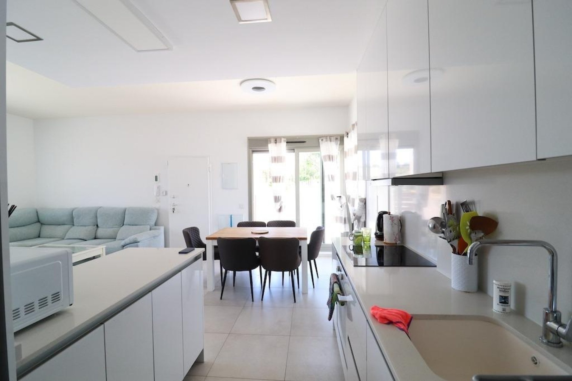Resale - Villa -
San Miguel de Salinas - Inland