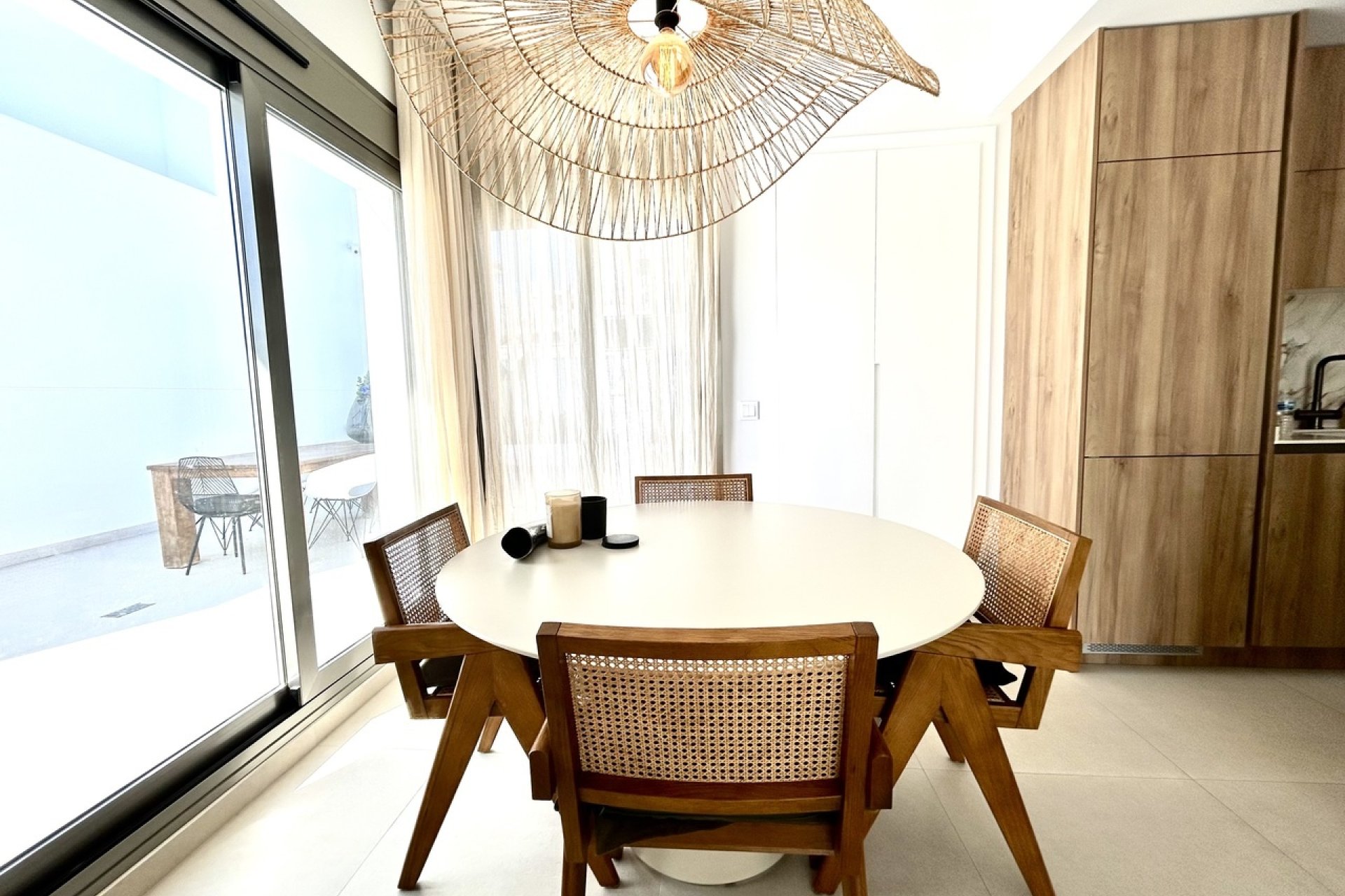 Resale - Villa -
San Miguel de Salinas - Inland