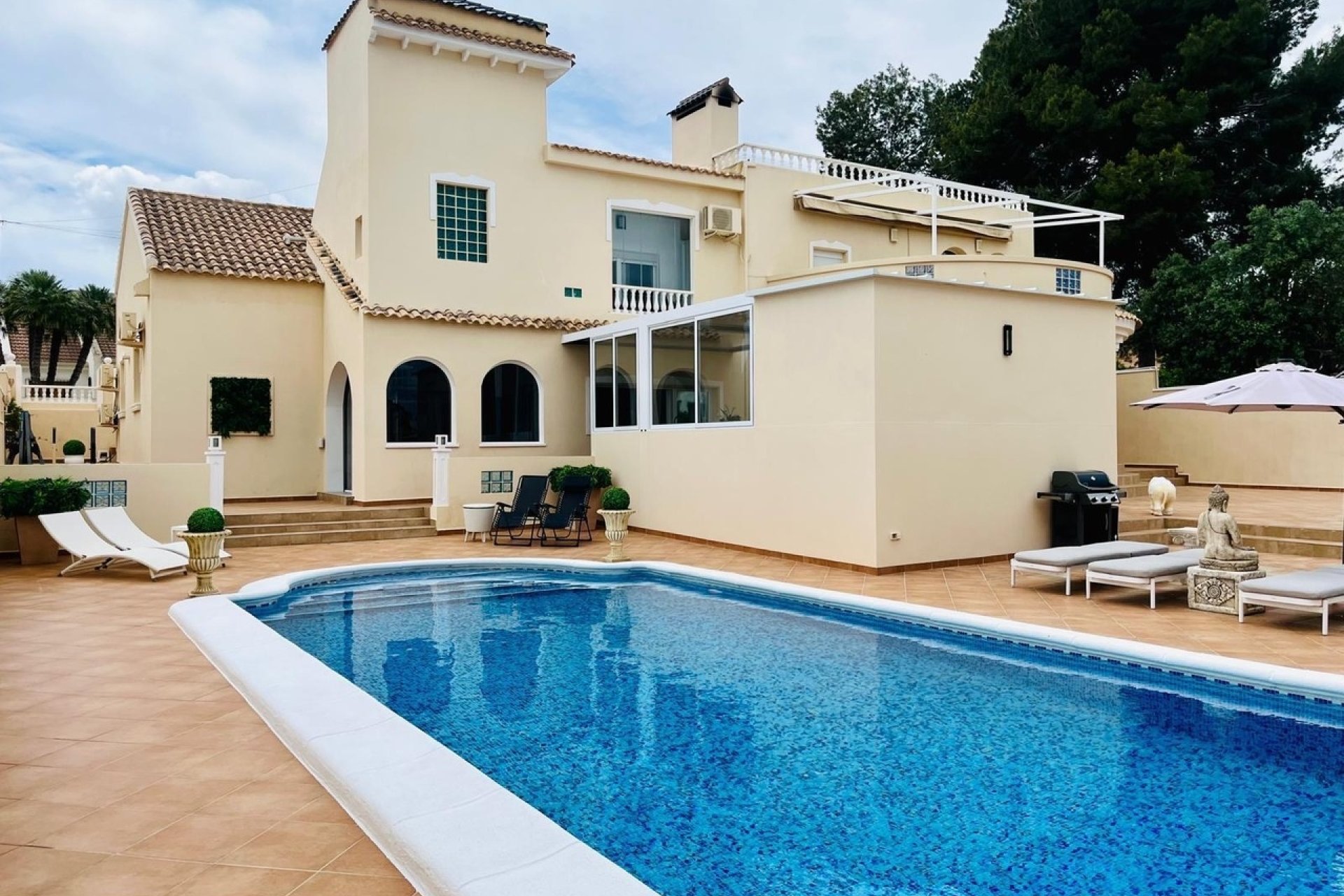Resale - Villa -
San Miguel de Salinas - Inland