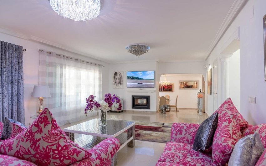 Resale - Villa -
San Miguel de Salinas - Inland