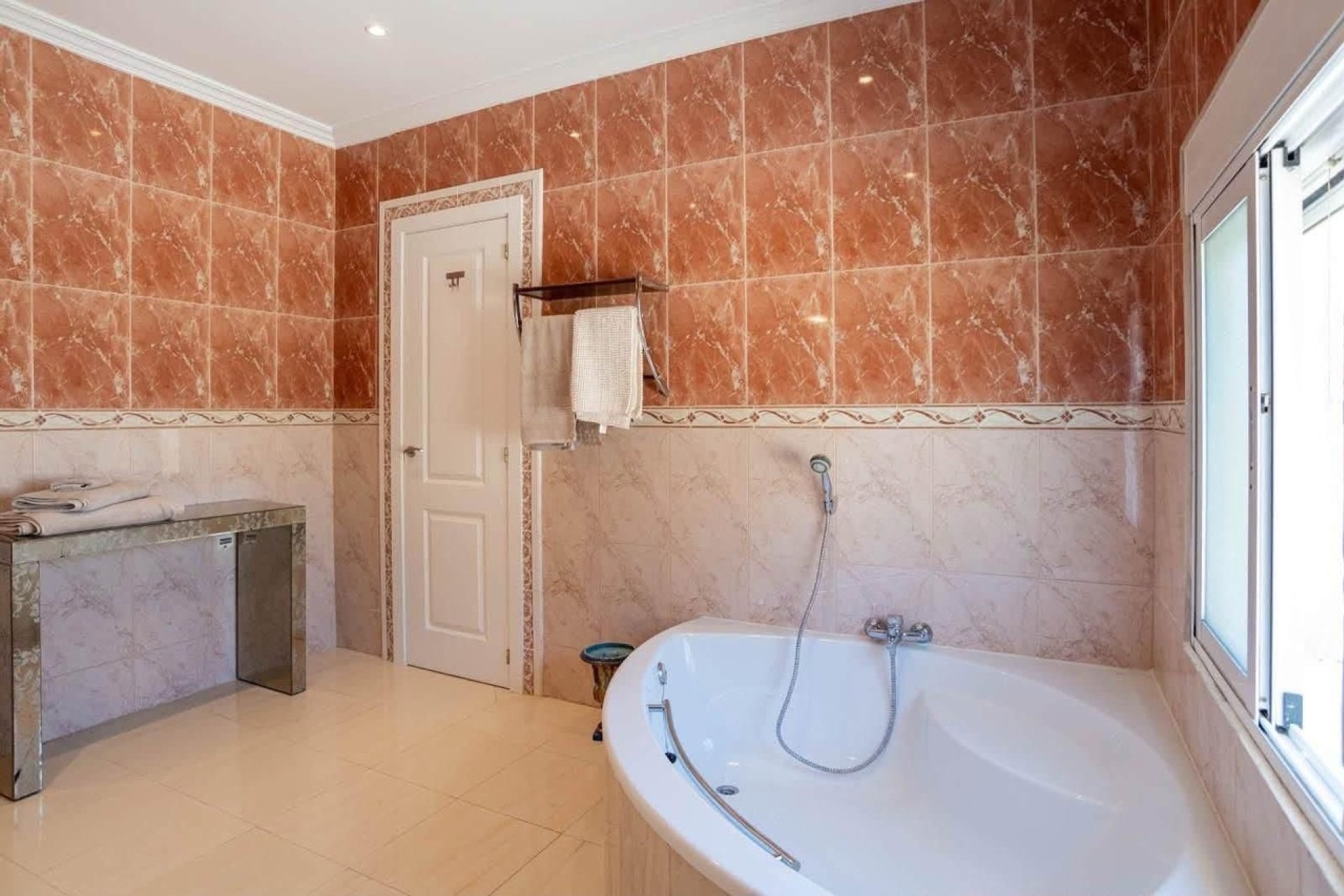 Resale - Villa -
San Miguel de Salinas - Inland