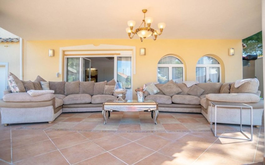 Resale - Villa -
San Miguel de Salinas - Inland