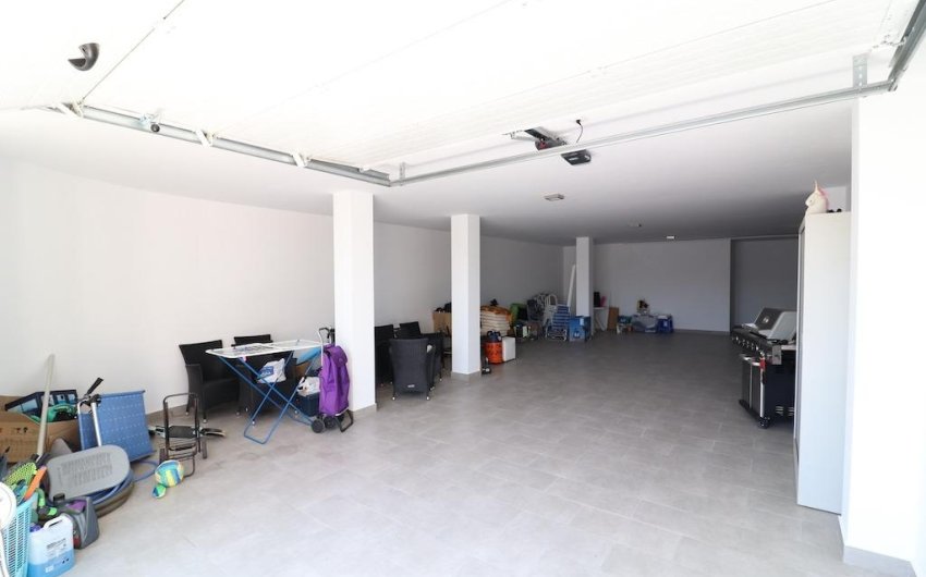 Resale - Villa -
San Miguel de Salinas - Inland