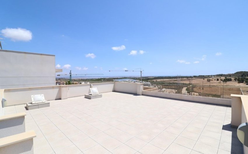 Resale - Villa -
San Miguel de Salinas - Inland
