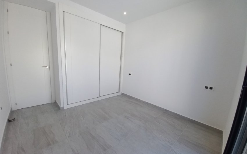 Resale - Villa -
San Miguel de Salinas - Inland