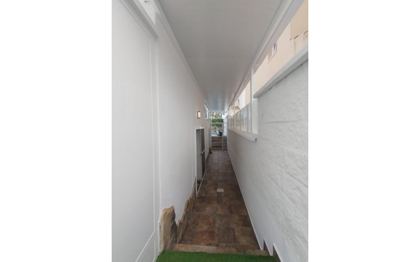 Resale - Villa -
San Miguel de Salinas - Inland