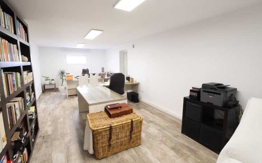 Resale - Villa -
San Miguel de Salinas - Inland