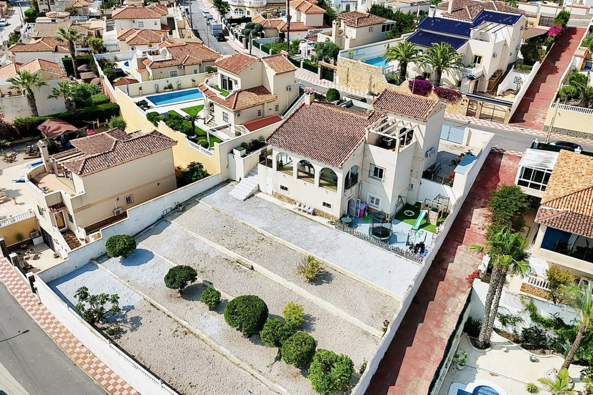 Resale - Villa -
San Miguel de Salinas - Inland