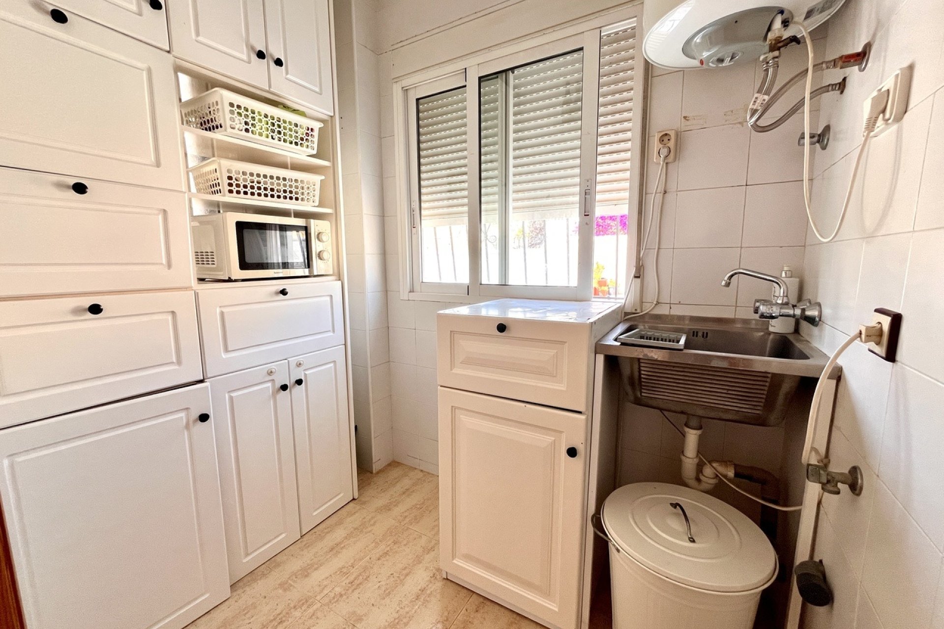 Resale - Villa -
San Miguel de Salinas - Inland