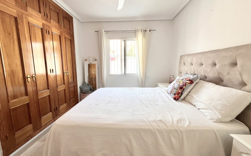 Resale - Villa -
San Miguel de Salinas - Inland