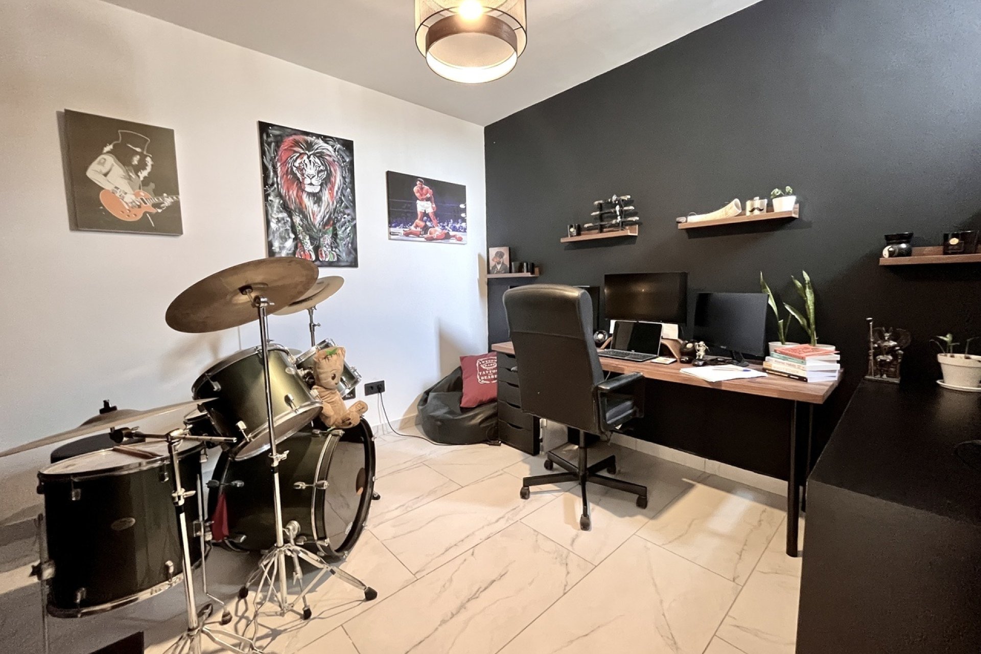 Resale - Villa -
San Miguel de Salinas - Inland