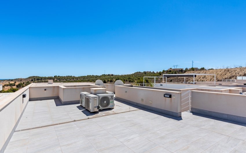 Resale - Villa -
San Miguel de Salinas - Inland