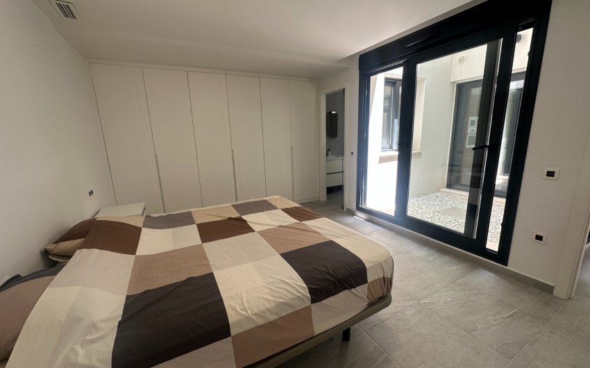 Resale - Villa -
San Miguel de Salinas - Inland