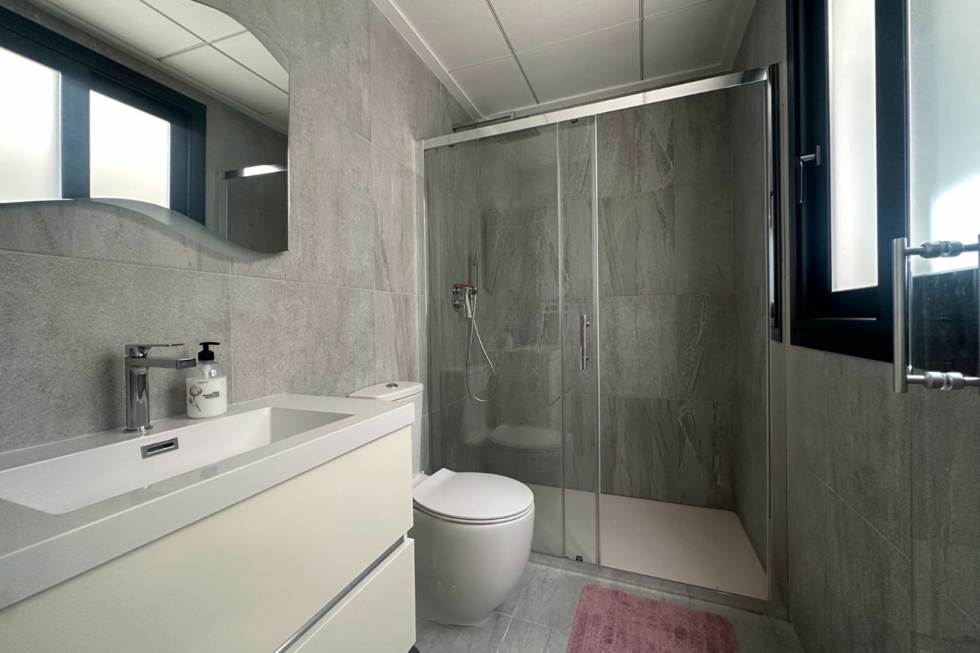 Resale - Villa -
San Miguel de Salinas - Inland