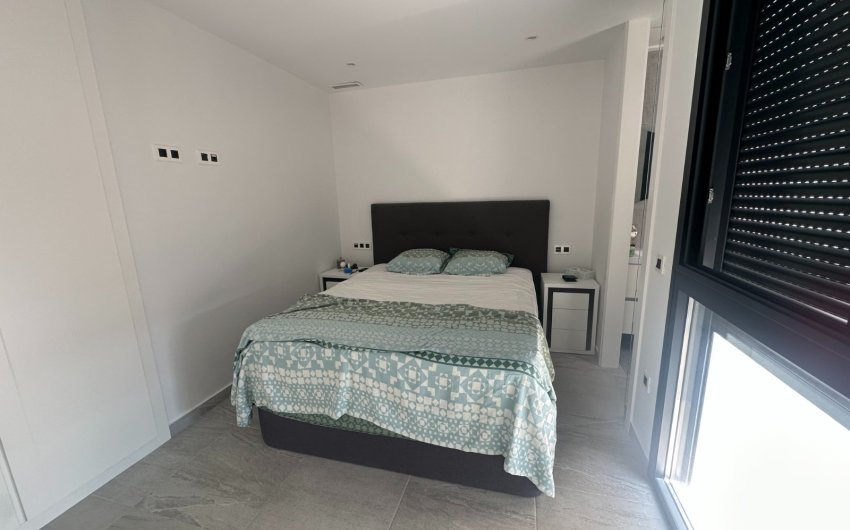 Resale - Villa -
San Miguel de Salinas - Inland