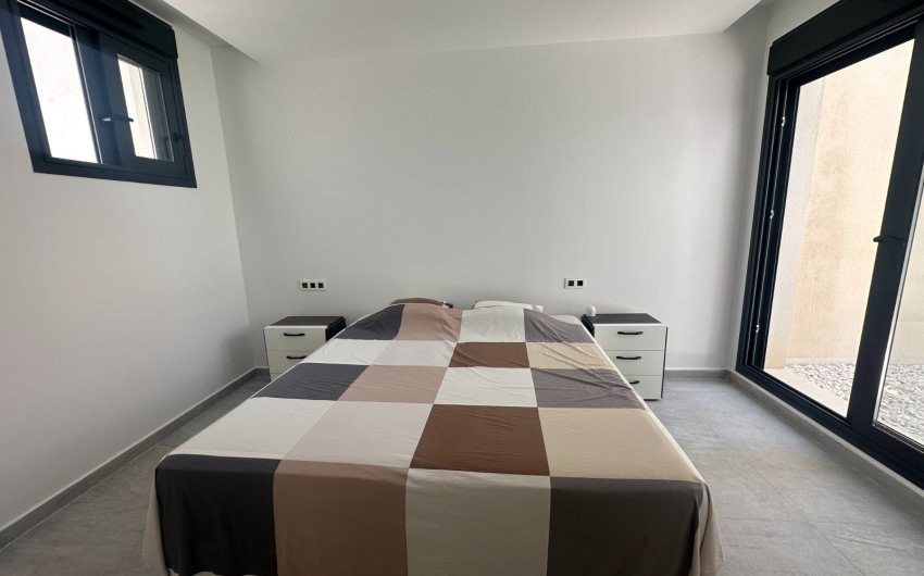 Resale - Villa -
San Miguel de Salinas - Inland