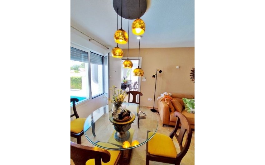 Resale - Villa -
San Miguel de Salinas - Inland