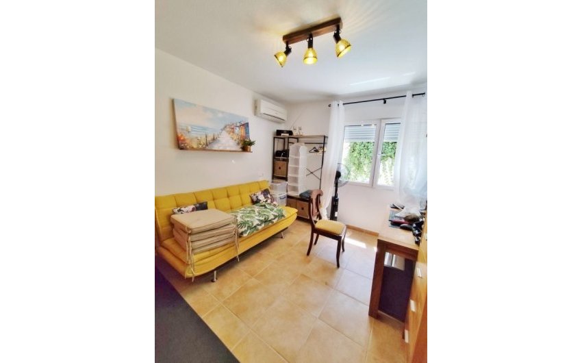 Resale - Villa -
San Miguel de Salinas - Inland