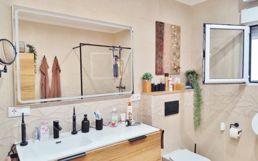 Resale - Villa -
San Miguel de Salinas - Inland