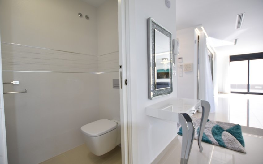 Resale - Villa -
San Miguel de Salinas - Inland