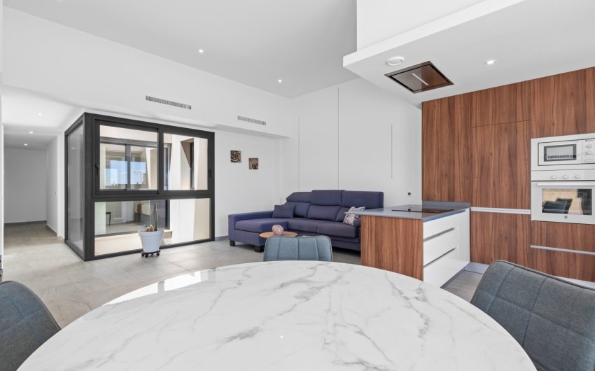 Resale - Villa -
San Miguel de Salinas - Inland