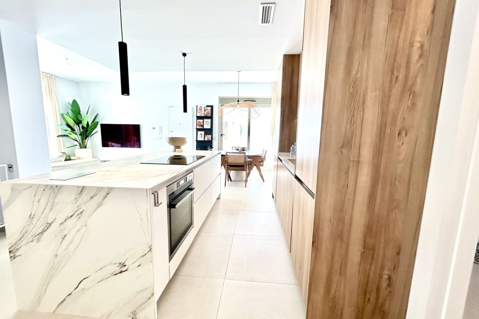 Resale - Villa -
San Miguel de Salinas - Inland