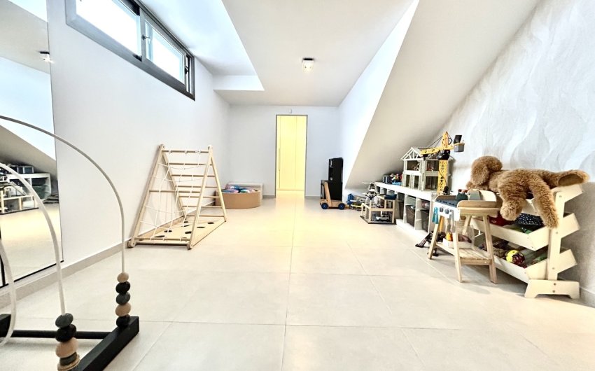 Resale - Villa -
San Miguel de Salinas - Inland