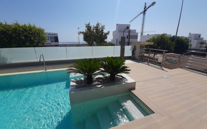 Resale - Villa -
San Miguel de Salinas - Inland