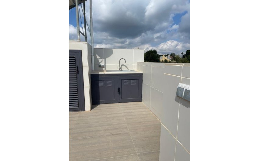 Resale - Villa -
San Miguel de Salinas - Inland