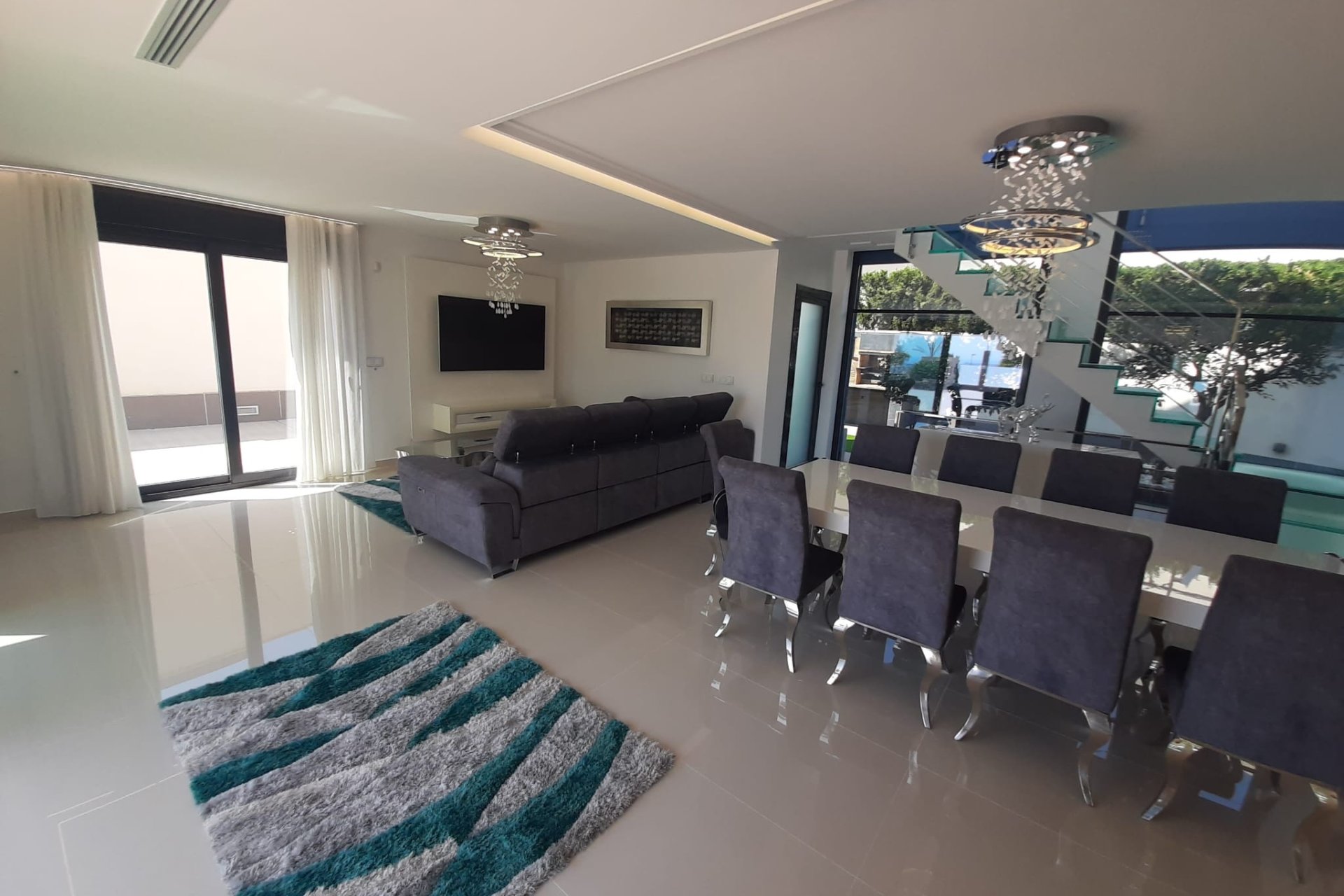 Resale - Villa -
San Miguel de Salinas - Inland