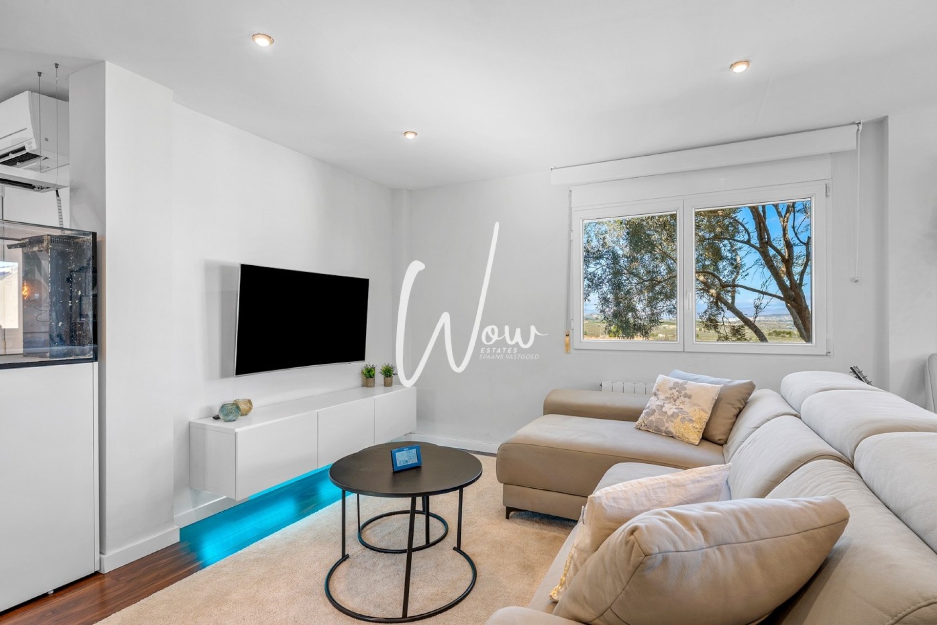 Resale - Villa -
San Miguel de Salinas - Inland