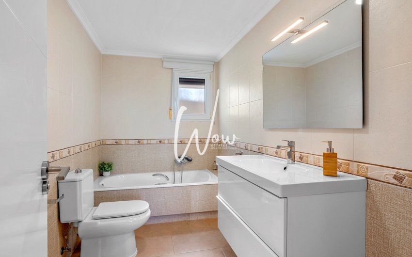 Resale - Villa -
San Miguel de Salinas - Inland