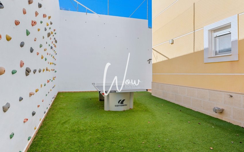 Resale - Villa -
San Miguel de Salinas - Inland