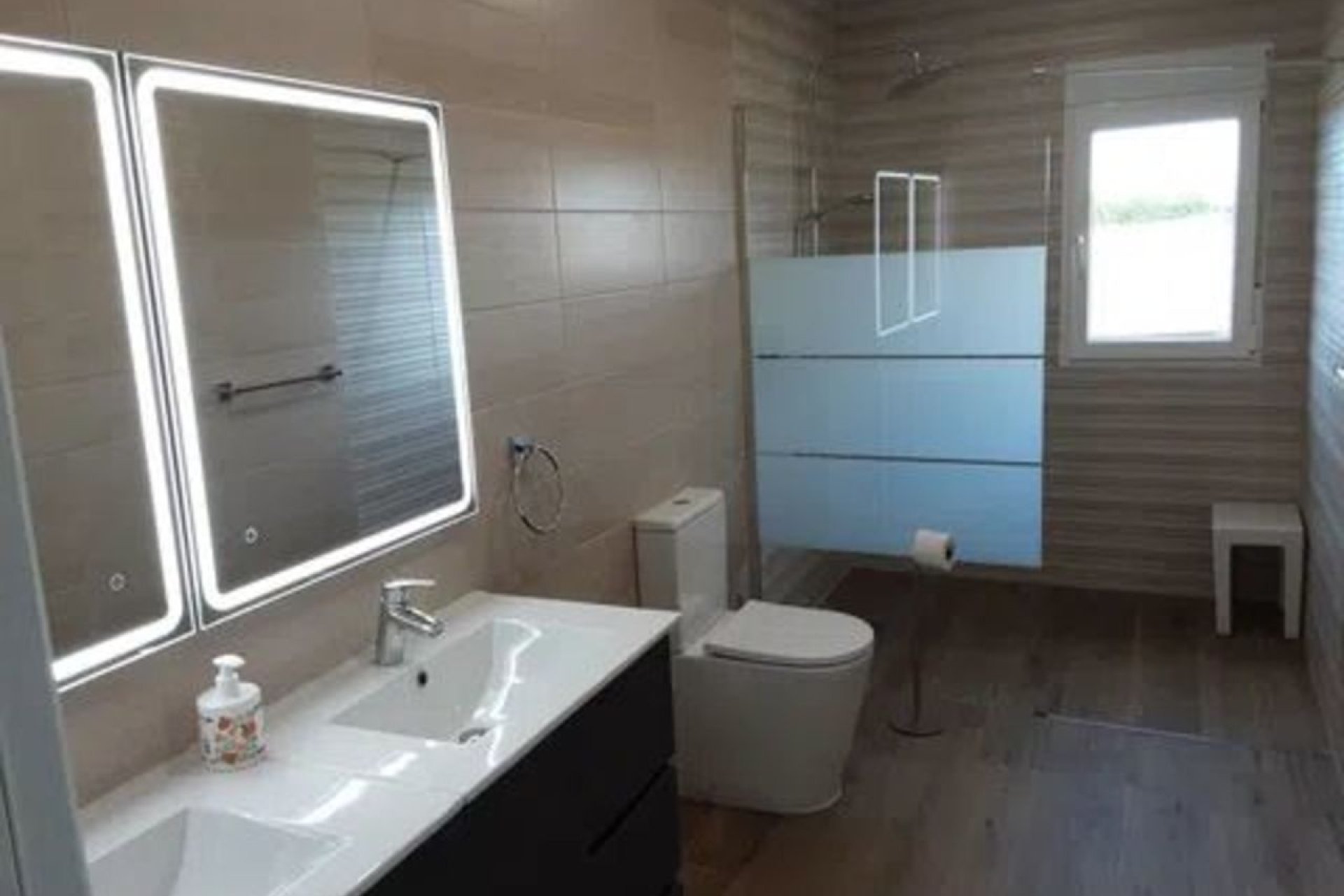 Resale - Villa -
San Miguel de Salinas - Inland