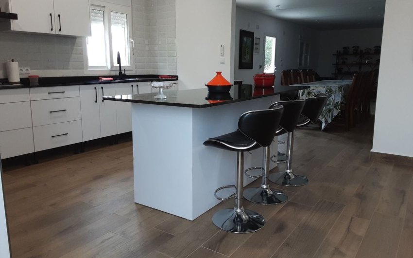 Resale - Villa -
San Miguel de Salinas - Inland