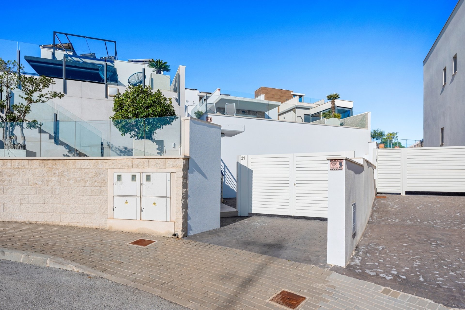 Resale - Villa -
San Miguel de Salinas - Inland