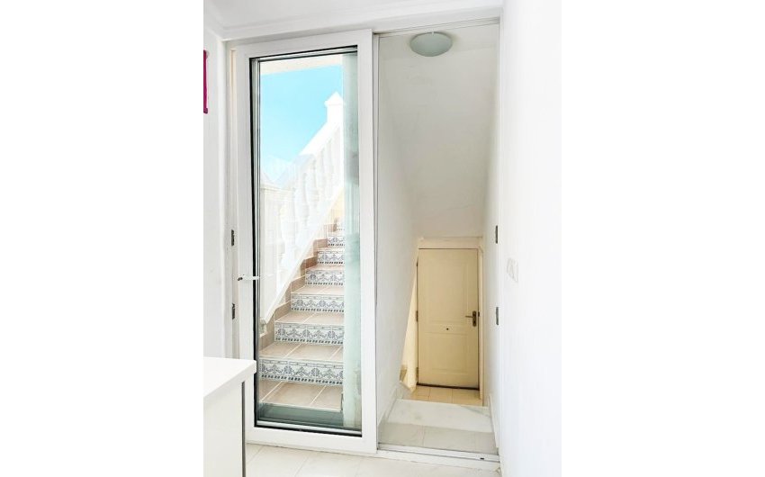 Resale - Villa -
San Miguel de Salinas - Inland