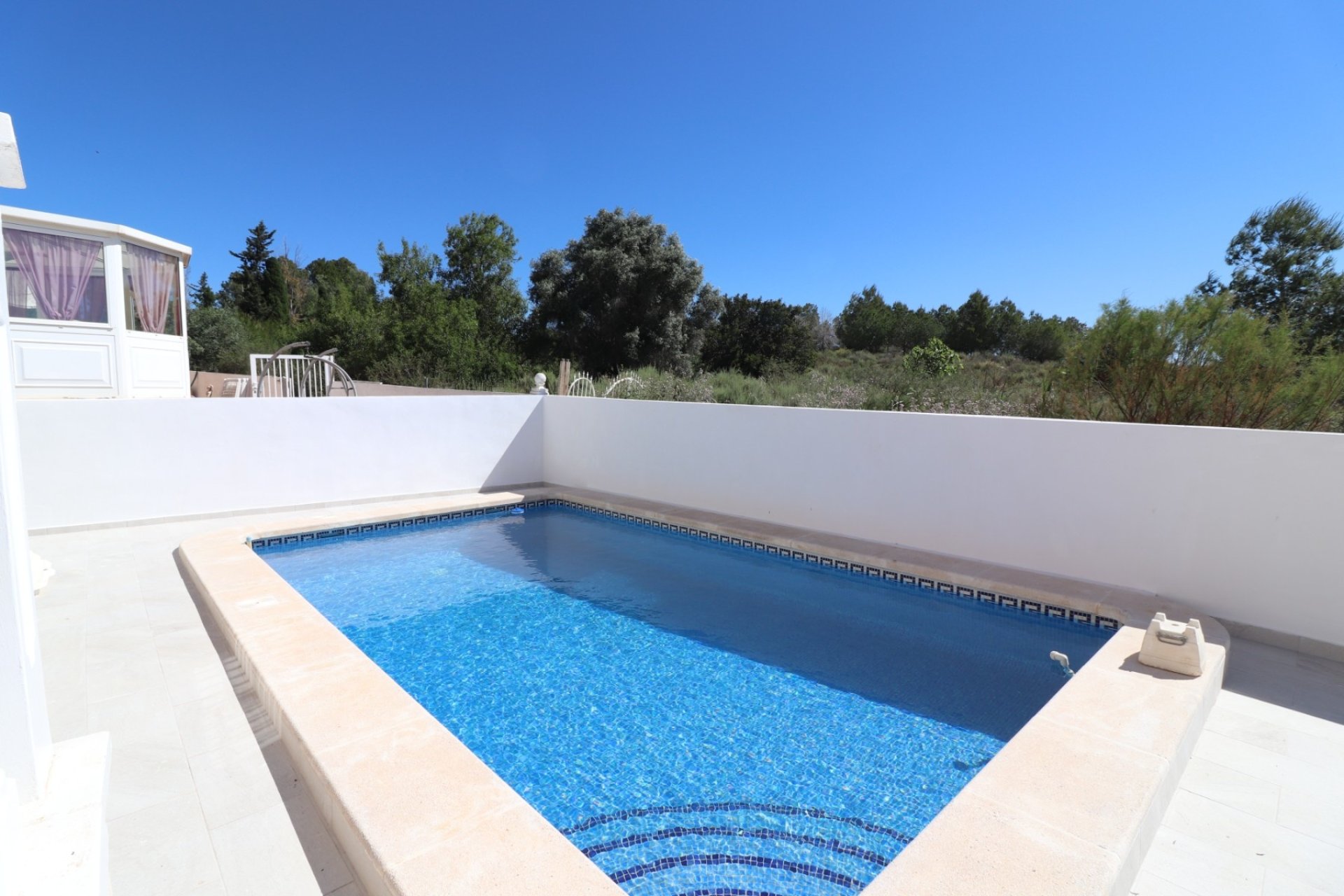 Resale - Villa -
San Miguel de Salinas - Lake View Mansions