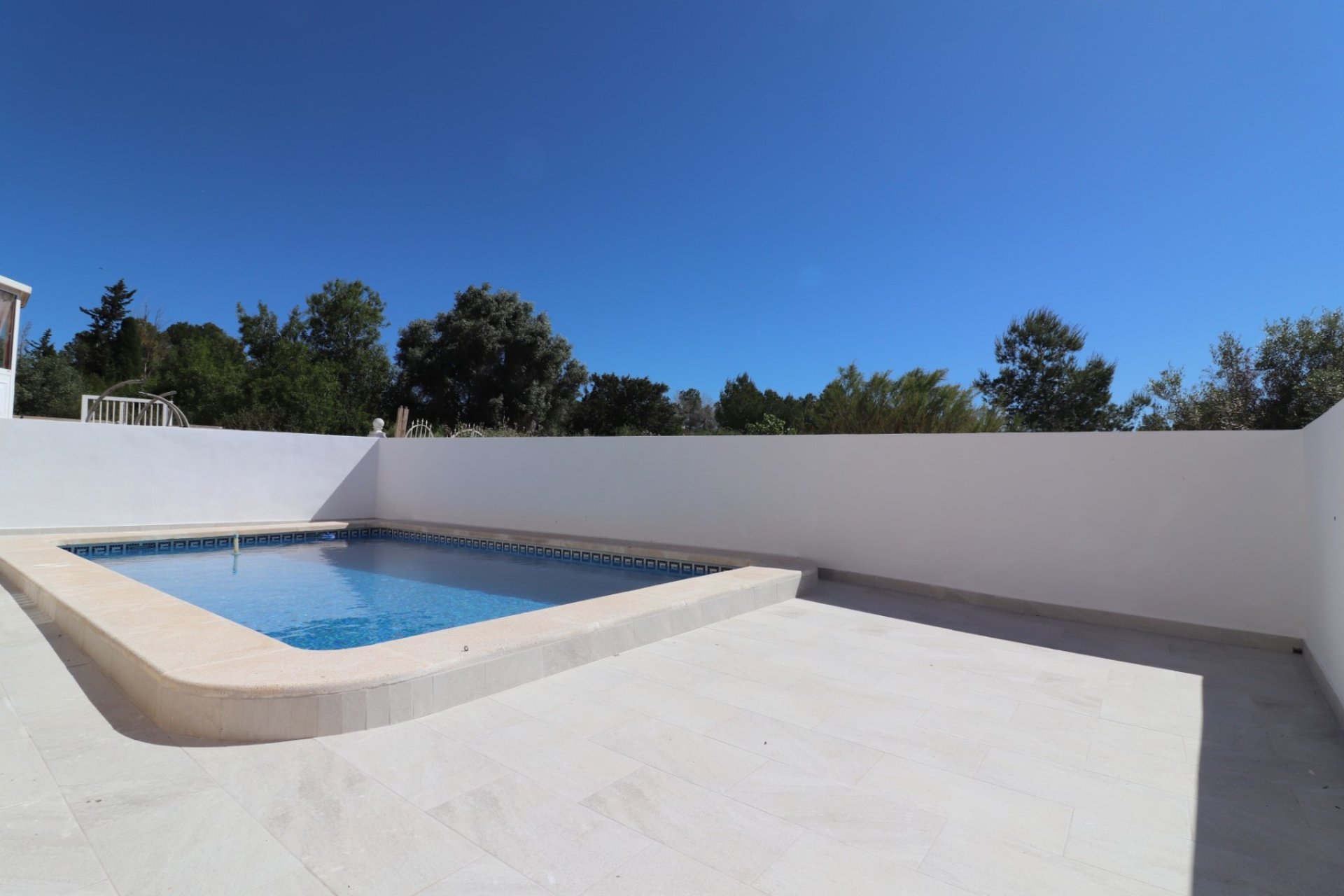 Resale - Villa -
San Miguel de Salinas - Lake View Mansions