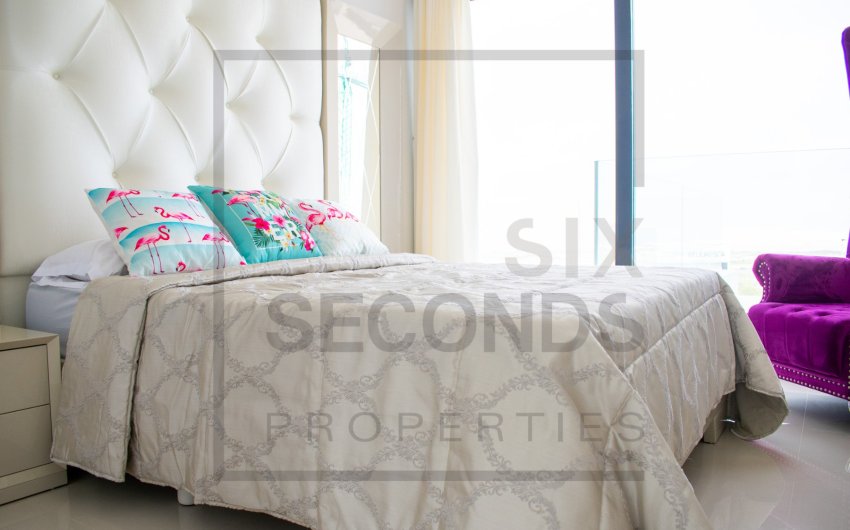 Resale - Villa -
San Miguel de Salinas - Urbanizaciones