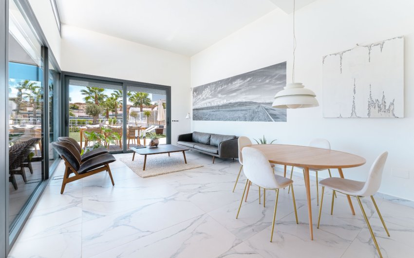 Resale - Villa -
San Miguel de Salinas