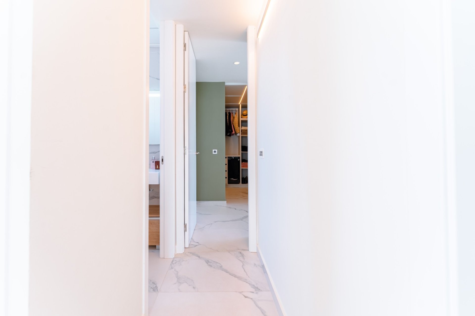 Resale - Villa -
San Miguel de Salinas