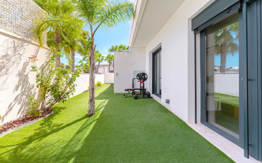 Resale - Villa -
San Miguel de Salinas