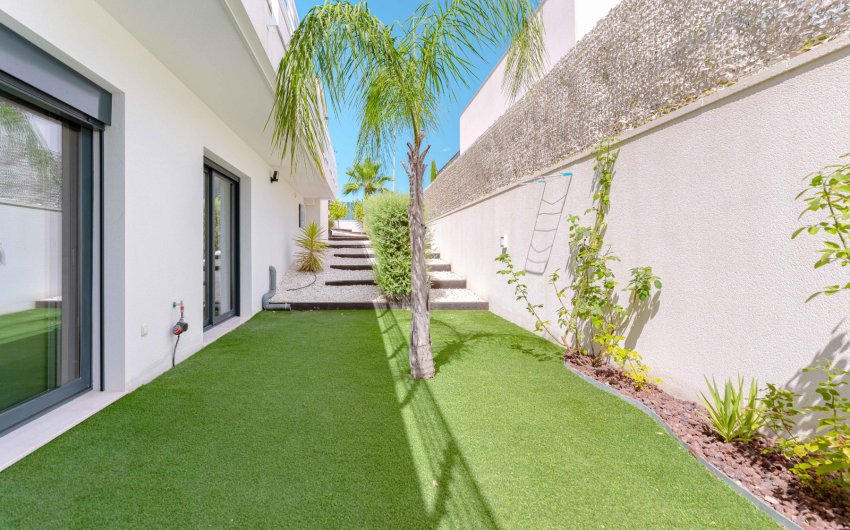 Resale - Villa -
San Miguel de Salinas