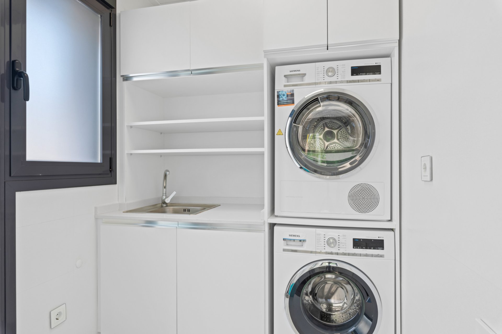 Resale - Villa -
San Miguel de Salinas