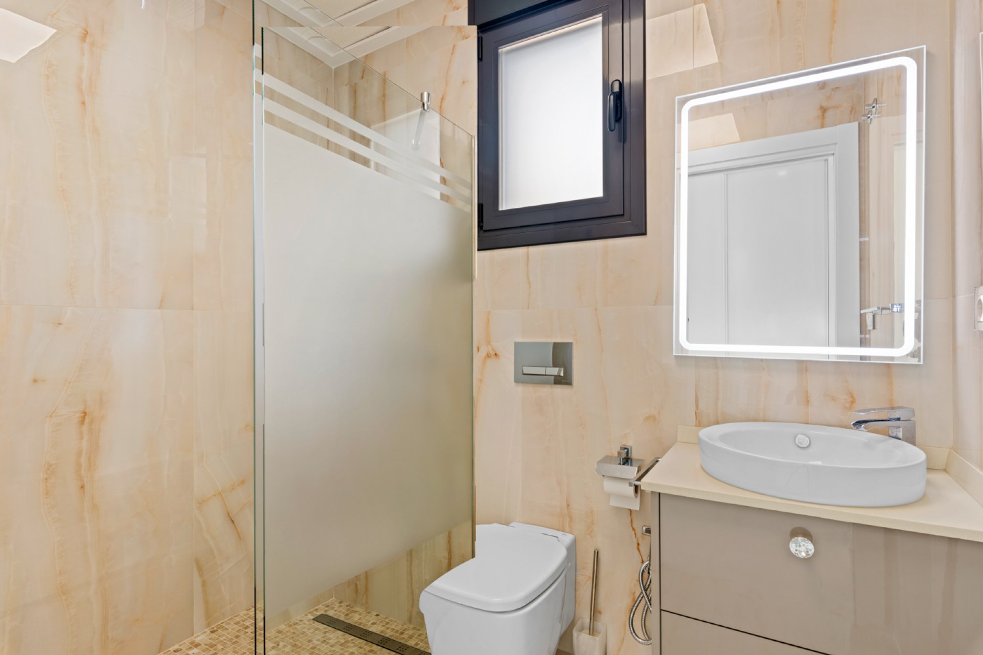 Resale - Villa -
San Miguel de Salinas