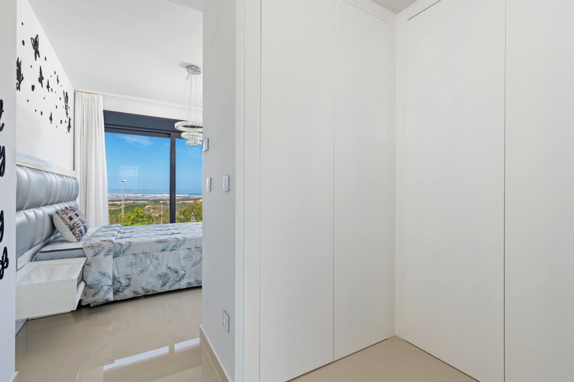 Resale - Villa -
San Miguel de Salinas